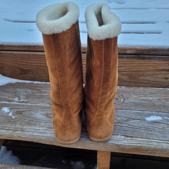 J. Crew Chestnut Suede Boots With Fleece Lining - Picture 4 of 6
